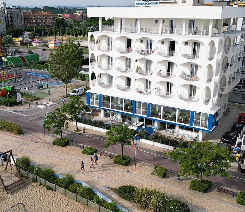 Ambasciatori Hotel - Beach Front -Breakfast Xxl & Brunch Until 12 30Pm Misano Adriatico Εξωτερικό φωτογραφία